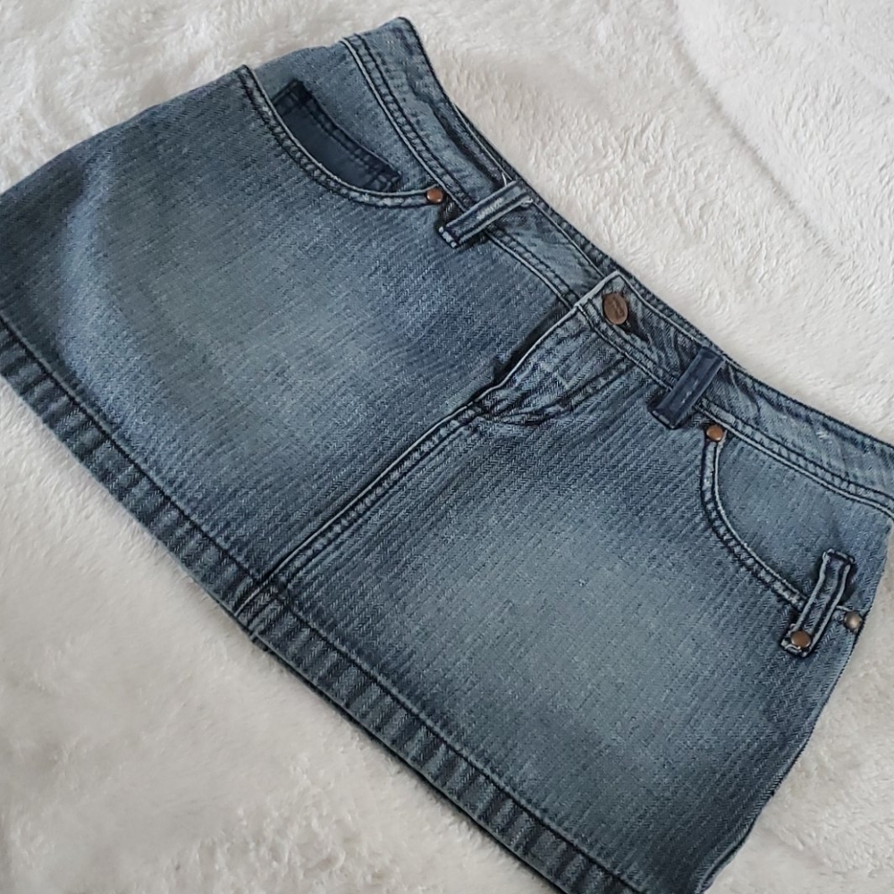 Volcom jean mini skirt